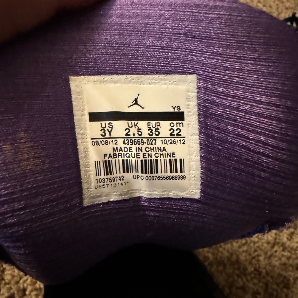 Air Jordan 13 Retros in a black, purple, and teal colorway - Picture 3 of 9